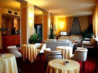 Club Z Hotel Kerínia Kültér fotó