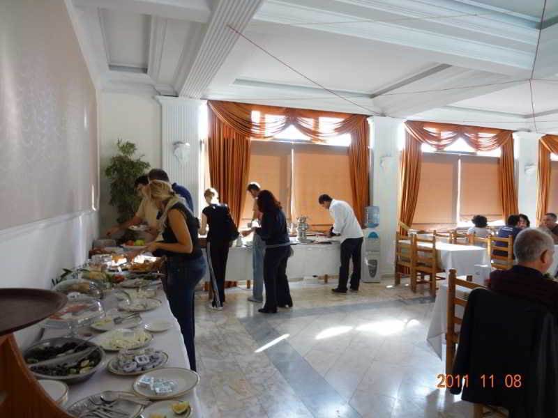 Club Z Hotel Kerínia Kültér fotó